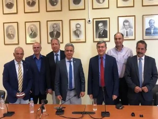 Χίος: Έπεσαν οι Υπογραφές για τη Πρωτοποριακή Μονάδα Επεξεργασίας Αποβλήτων και Βιοαποβλήτων